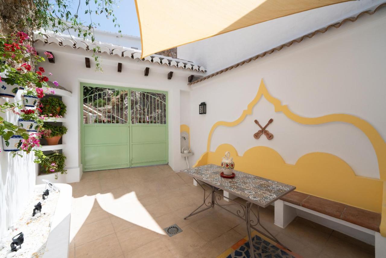 Apartamento Andalucia คอมเปตา ภายนอก รูปภาพ